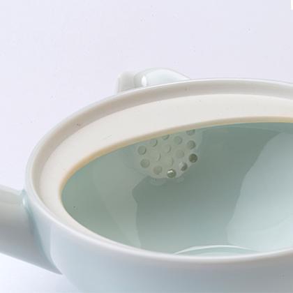 http://ippodotea.com/cdn/shop/products/porcelain-tea-set-141298_1024x1024.jpg?v=1618957333