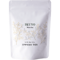 White 100 gram bag of Ippodo Tea Ikuyo matcha powder for with line drawing of gold and green leaves of the tea plant
