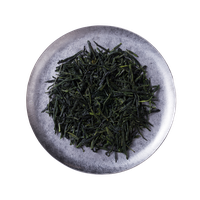 Loose-leaf gyokuro on a ceramic plate