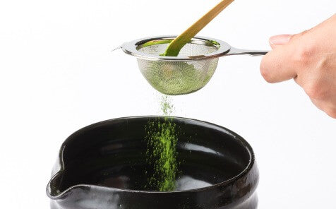 Ippodo Tea - How to Make Foamy, Creamy Matcha with a chasen (sifting the matcha powder)